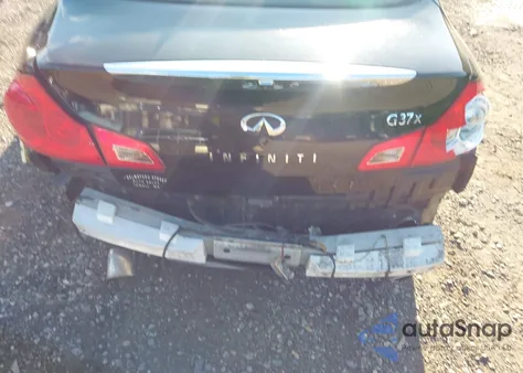 2011 Infiniti G37X из США, поврежденный, VIN JN1CV6AR2BM352400